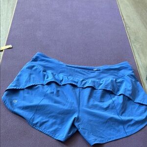 Lululemon speed up lined 4” in pool party blue !!!    12